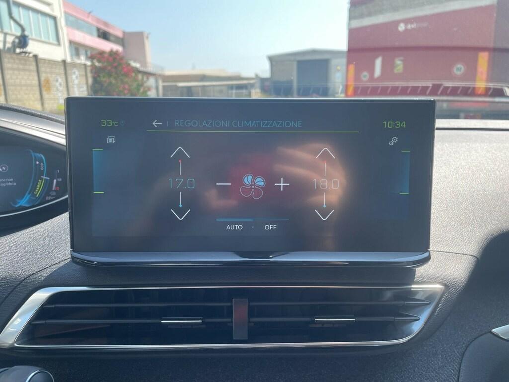 Peugeot 3008 1.6 hybrid Allure Pack 225cv e-eat8
