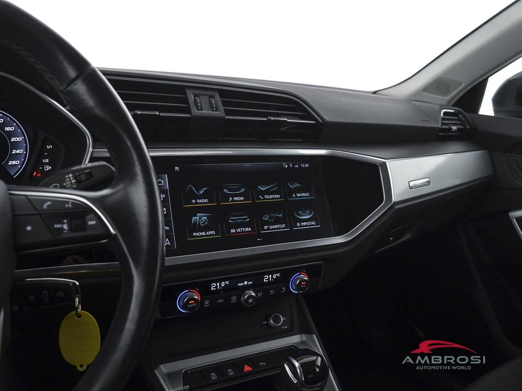 Audi Q3 35 2.0 tdi S Line Edition s-tronic