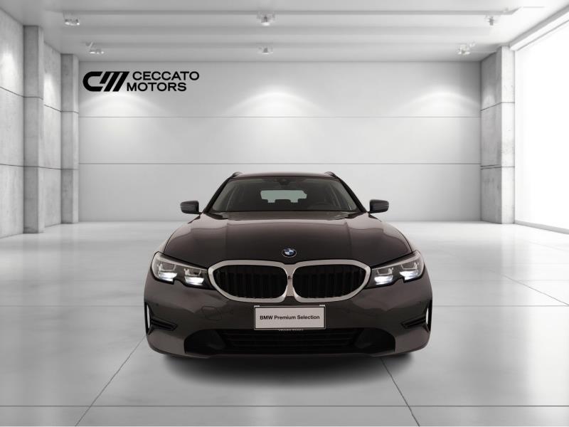 BMW Serie 3 318d Touring mhev 48V auto