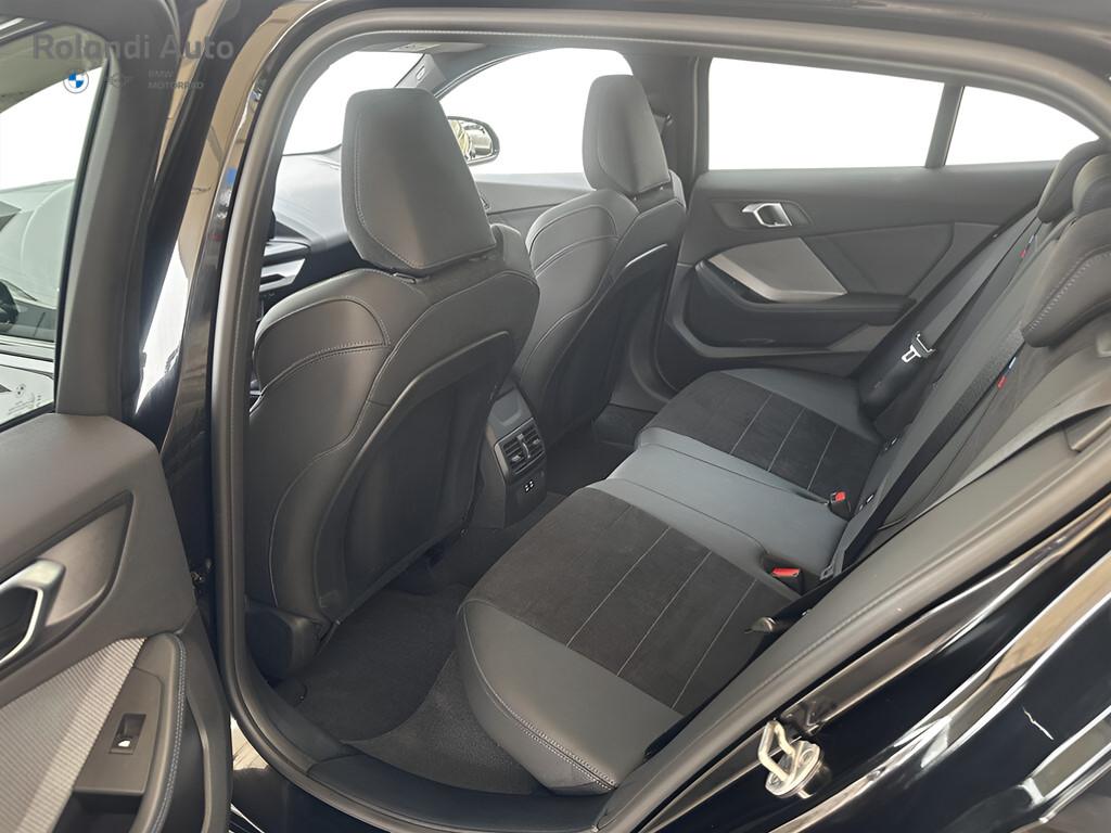 BMW Serie 1 120 48V MSport auto