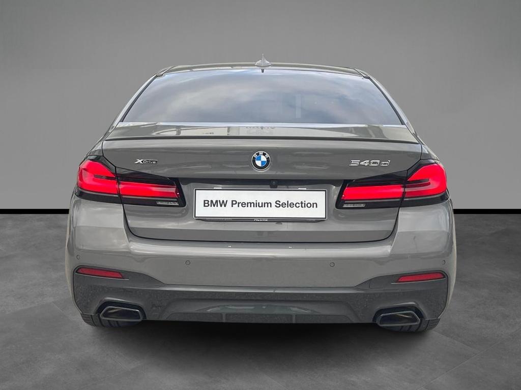 BMW Serie 5 540d mhev 48V xdrive Msport auto
