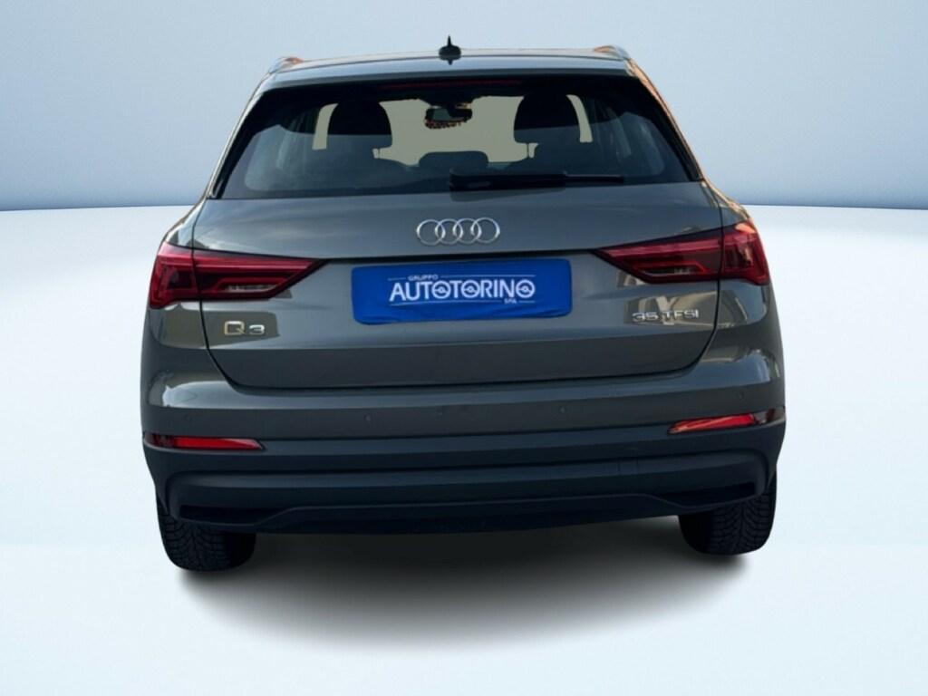 Audi Q3 35 1.5 tfsi Business Advanced s-tronic