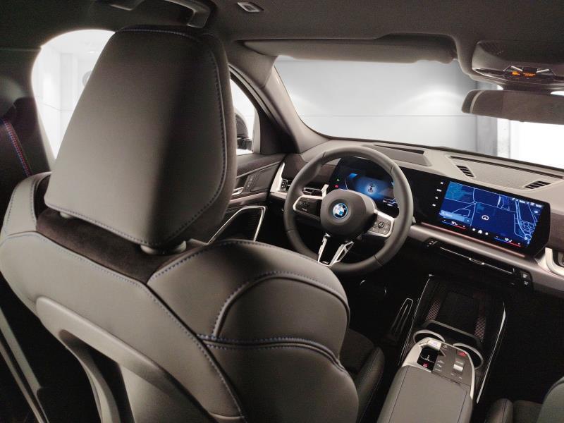 BMW iX2 edrive 20 MSport Pro