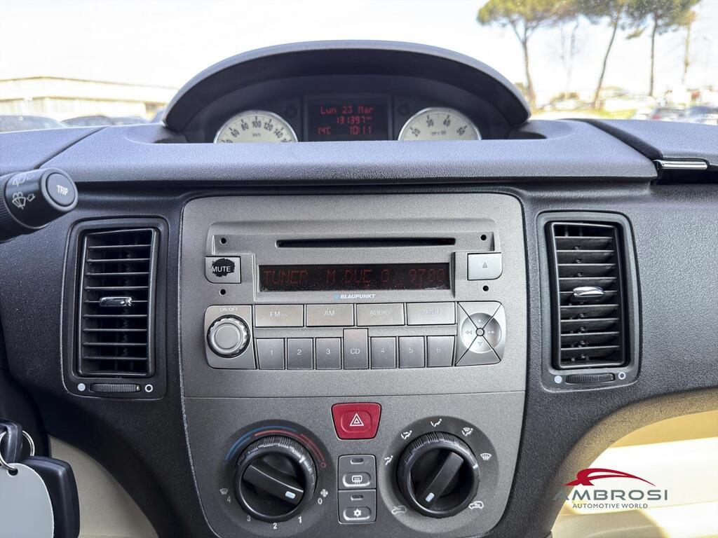 Lancia Musa 1.4 16v Oro 100 6m