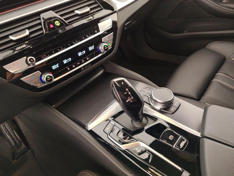 BMW Serie 5 520d Touring mhev 48V Msport auto