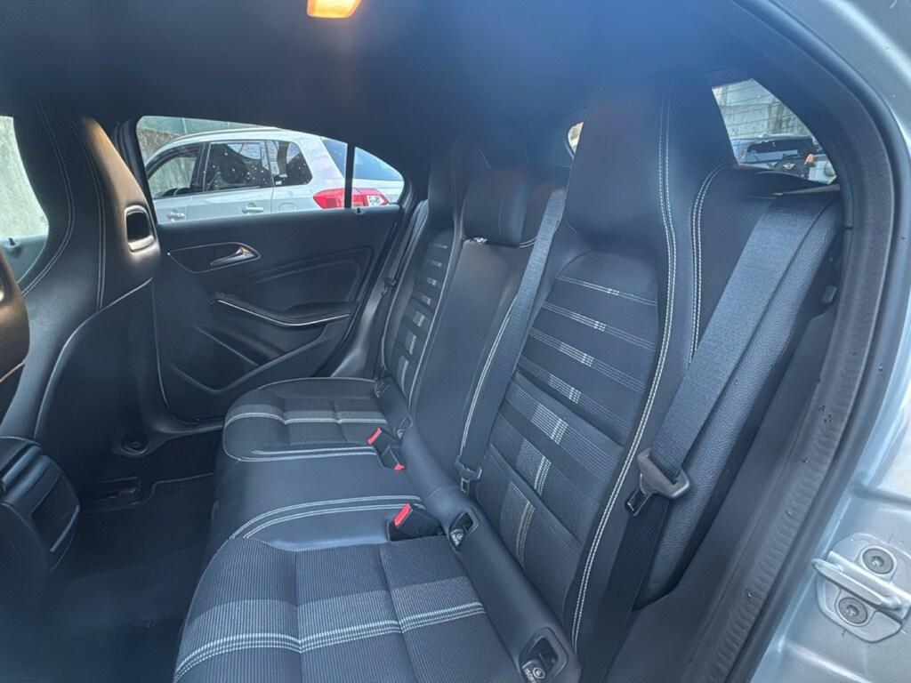 Mercedes Classe A 180 d Sport auto my16