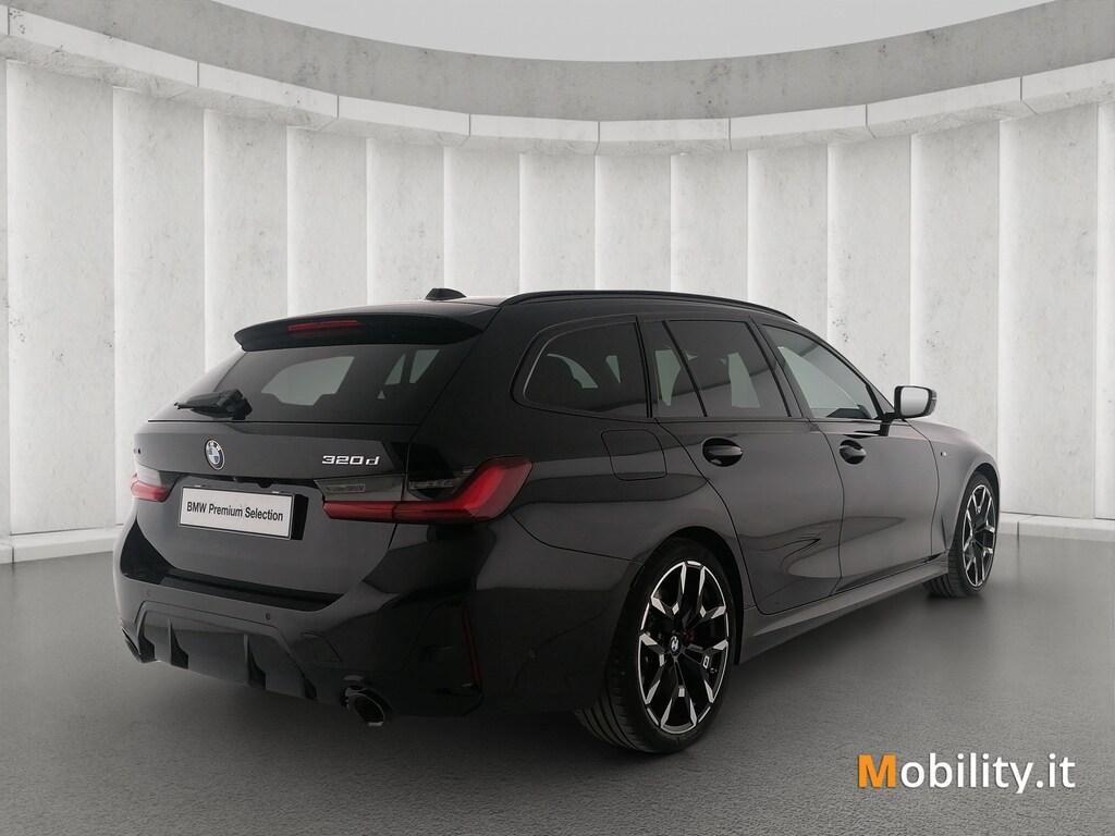BMW Serie 3 320d Touring mhev 48V Msport xdrive auto