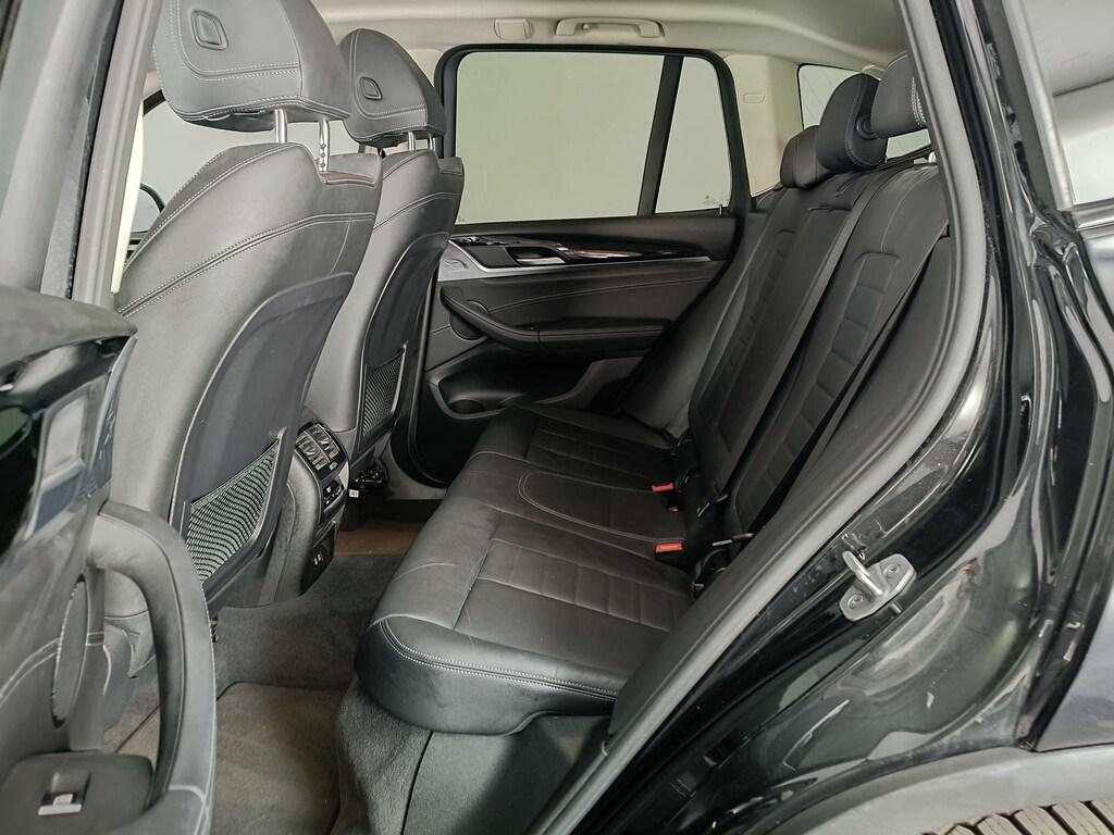 BMW X3 xdrive20d mhev 48V auto