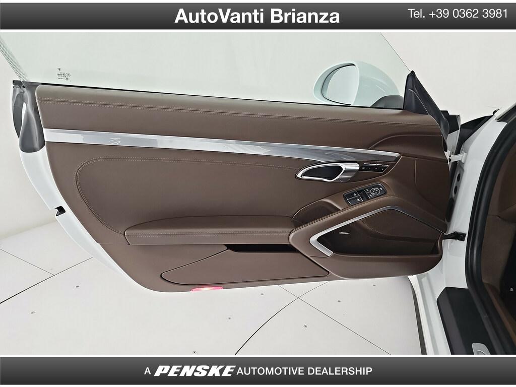 Porsche 911 Coupe 3.0 Carrera 4 auto