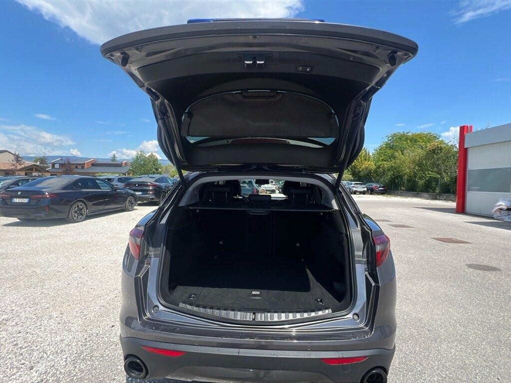 Alfa Romeo Stelvio 2.2 t B-Tech Q4 210cv auto
