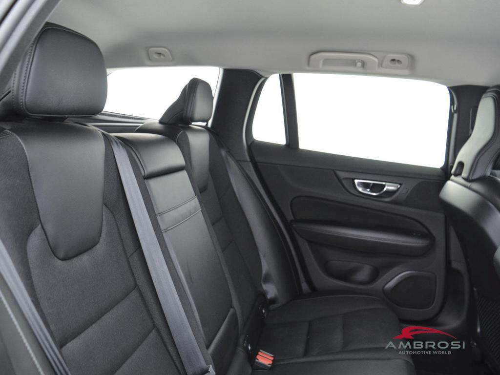 Volvo V60 2.0 D3 R-design geartronic my20