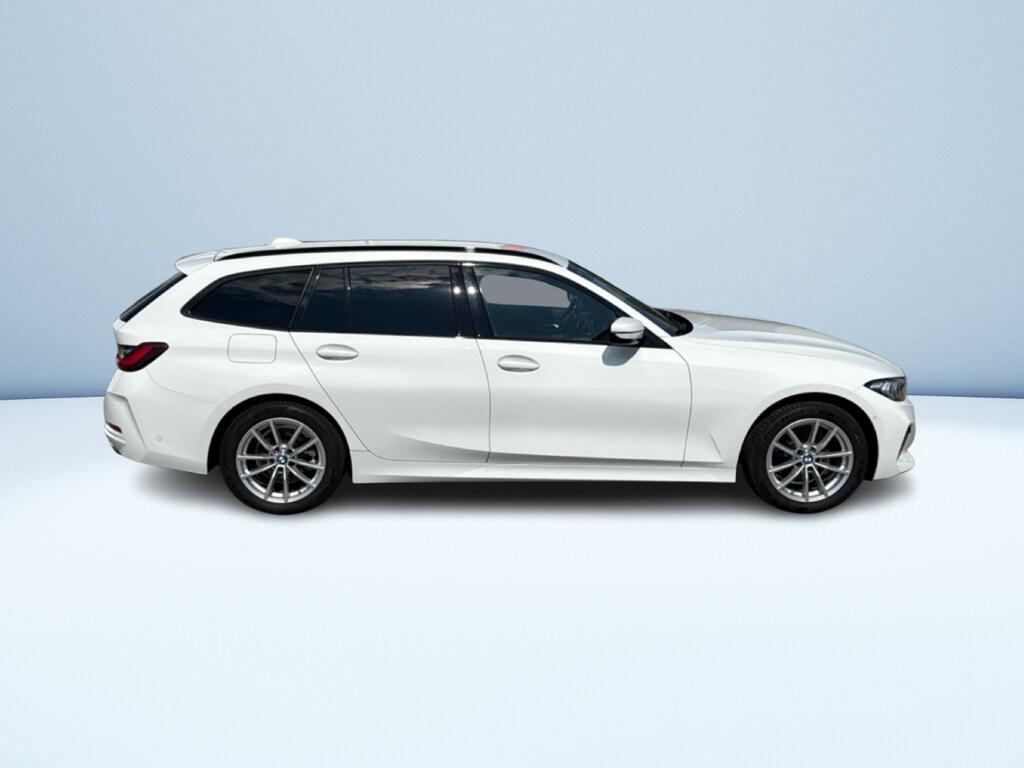 BMW Serie 3 320d Touring mhev 48V xdrive auto