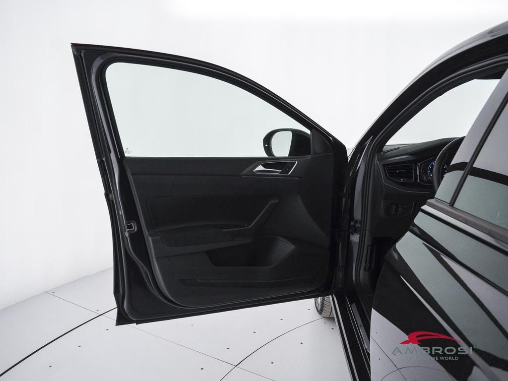 Volkswagen Taigo 1.5 tsi R-Line 150cv dsg