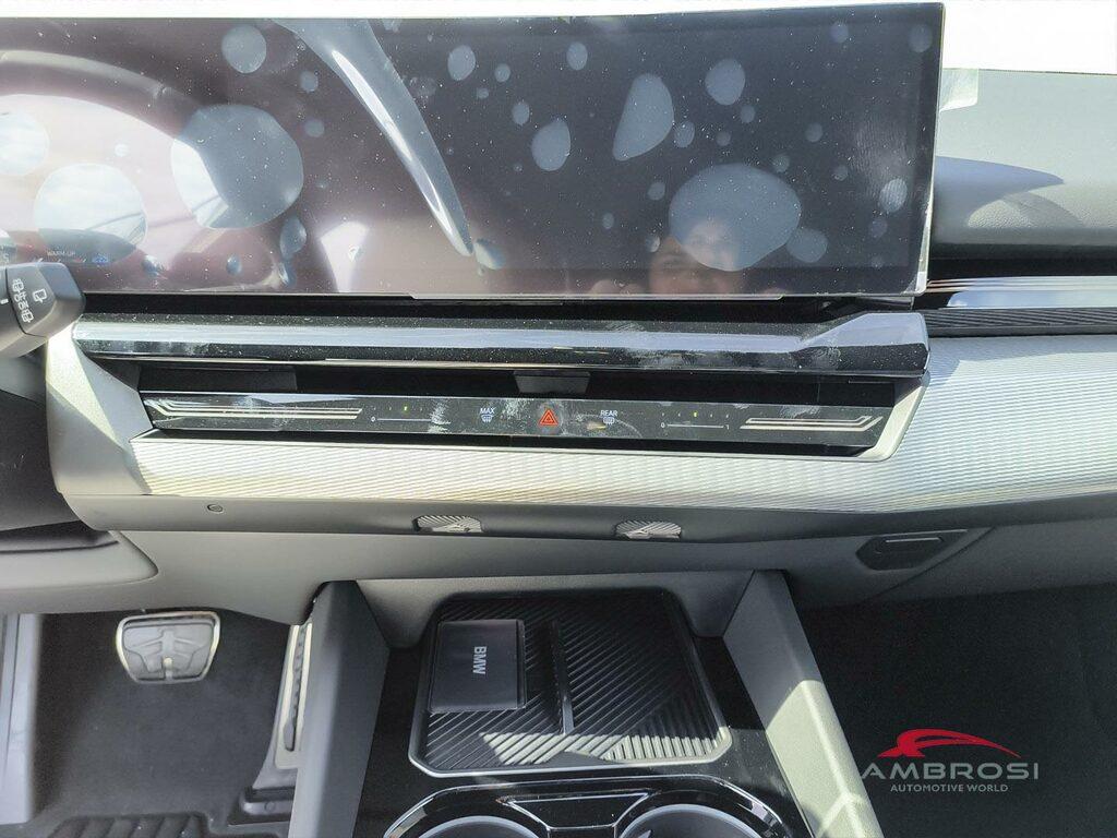 BMW Serie 5 520d Touring 48V sdrive Msport auto