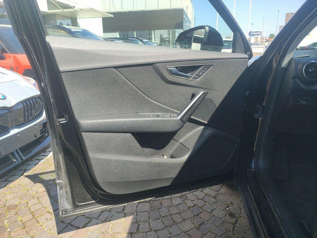 Audi Q2 30 2.0 tdi Admired s-tronic
