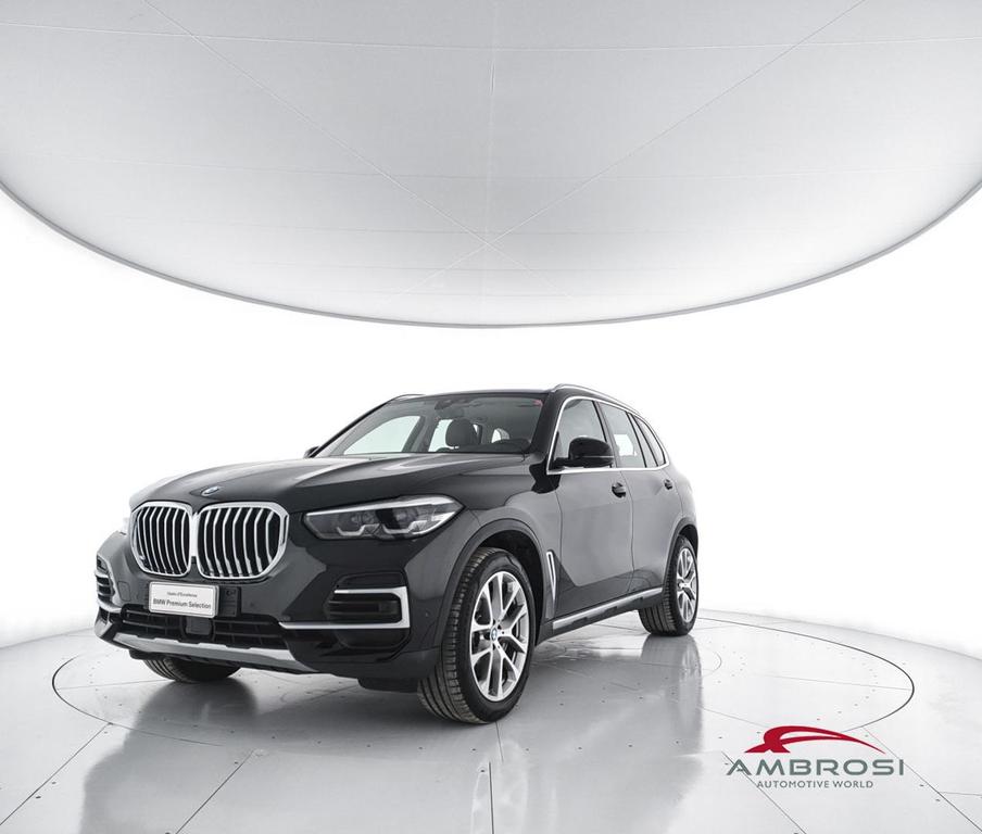 BMW X5 xdrive40d mhev 48V Msport auto