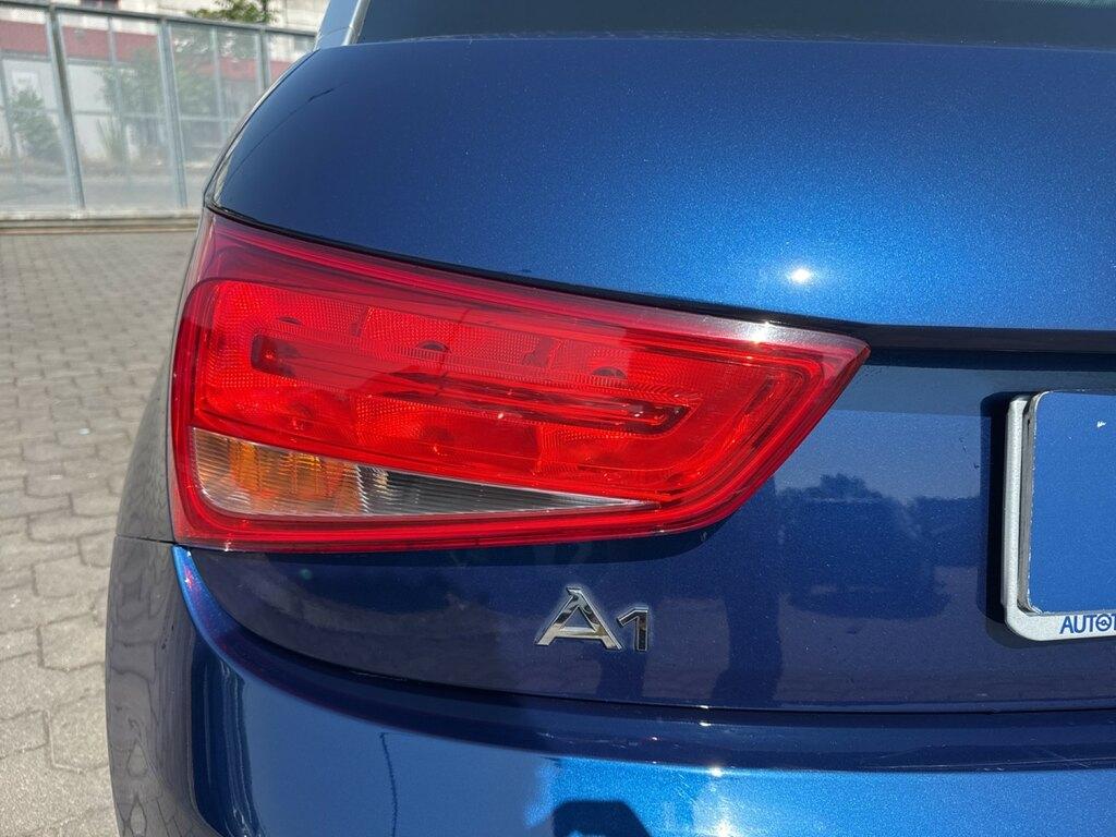 Audi A1 Sportback 1.2 tfsi Attraction