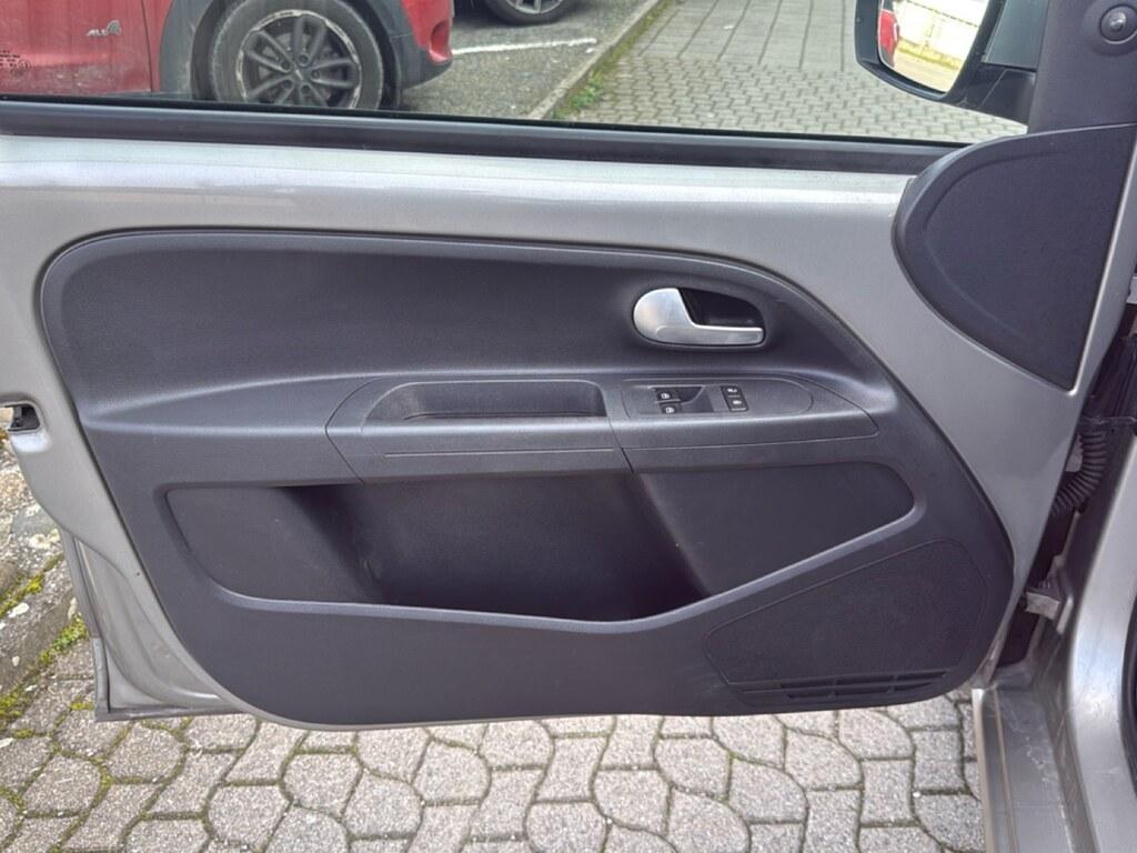Volkswagen up! 5p 1.0 eco up! move up! 68cv
