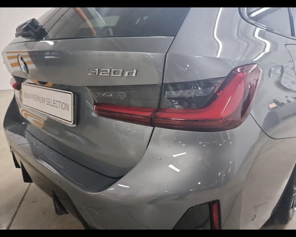 BMW Serie 3 320d Touring mhev 48V xdrive M Sport Pro auto