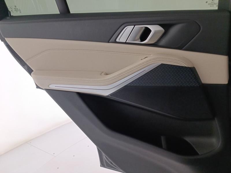 BMW X5 xdrive30d mhev 48V Msport auto