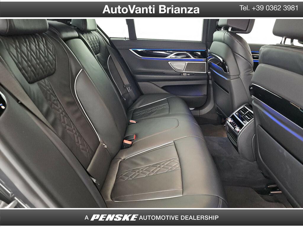 BMW Serie 7 730d mhev 48V Msport xdrive auto