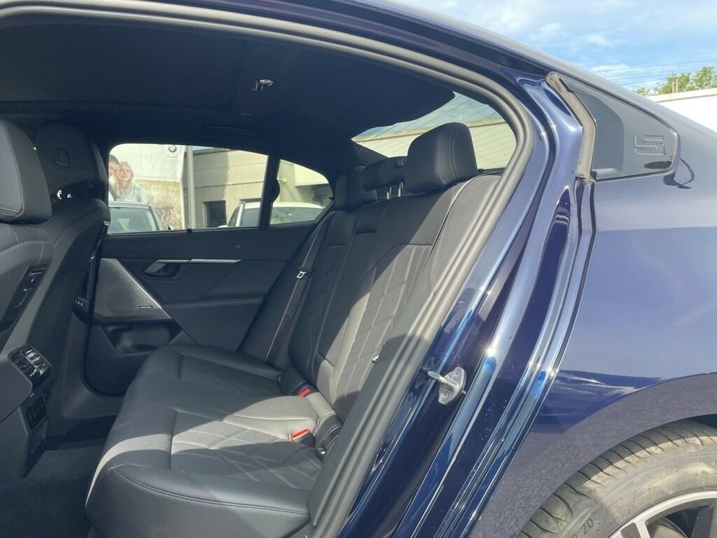 BMW i5 edrive40 Msport