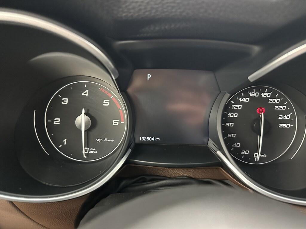 Alfa Romeo Stelvio 2.2 t Veloce Q4 210cv auto