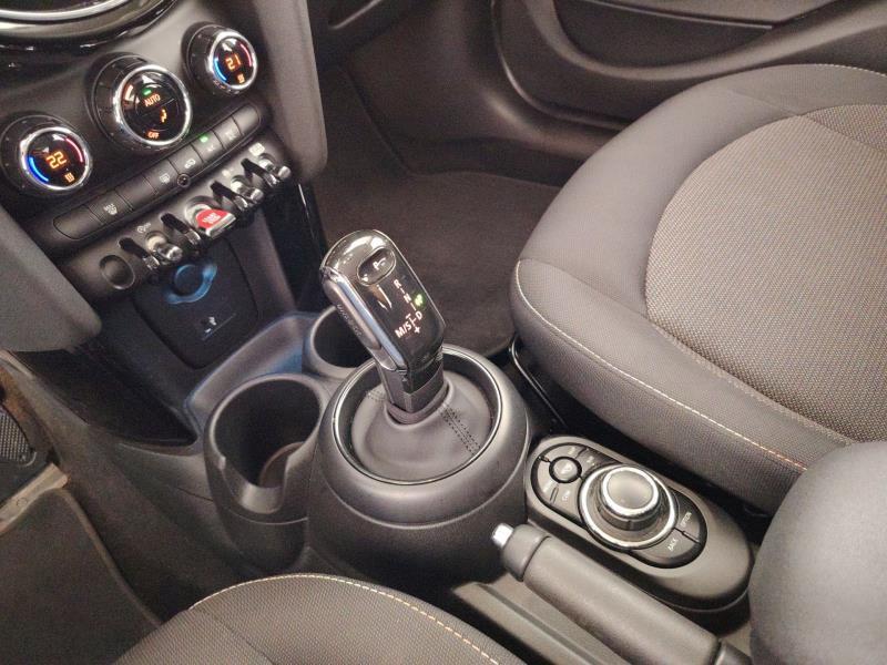 Mini Cooper 1.5 TwinPower Turbo Cooper Business DCT
