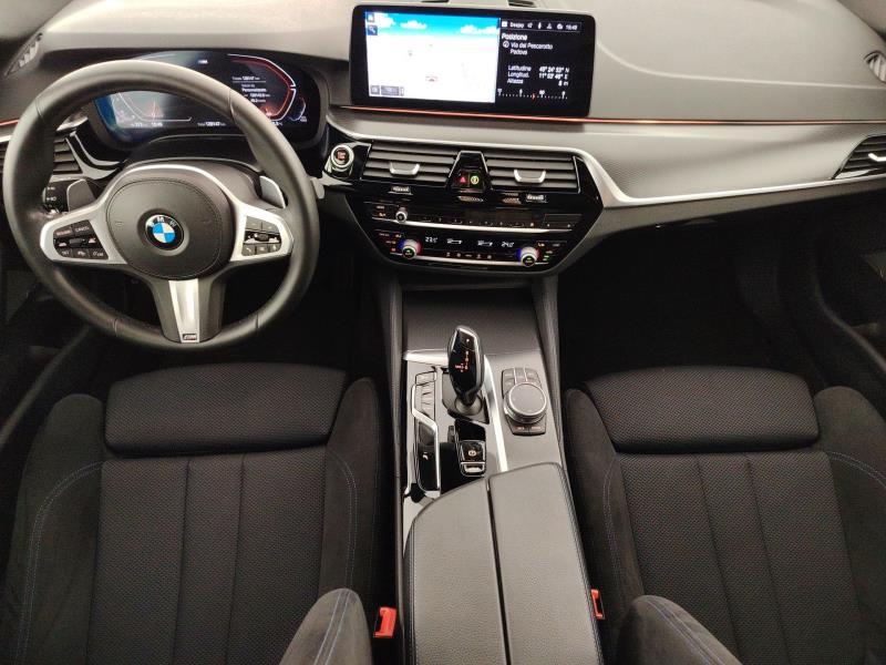 BMW Serie 5 530d Touring mhev 48V xdrive Msport auto