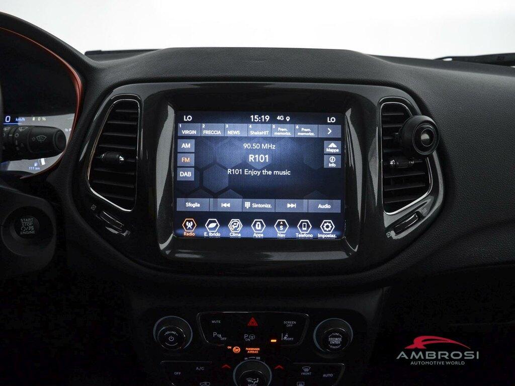 Jeep Compass 1.3 turbo t4 phev Trailhawk 4xe at6