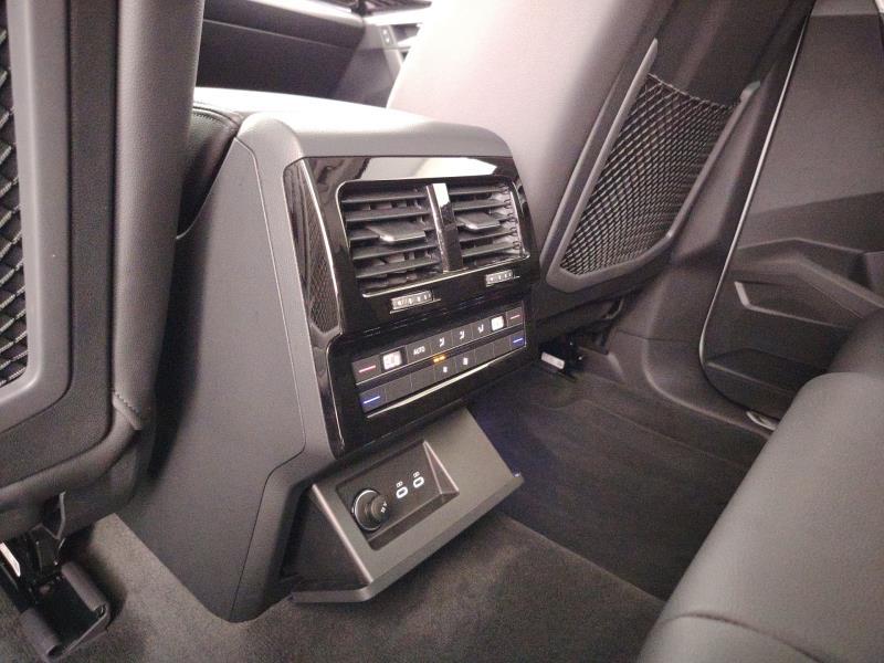 Volkswagen Touareg 3.0 V6 tdi Atmosphere 231cv tiptronic