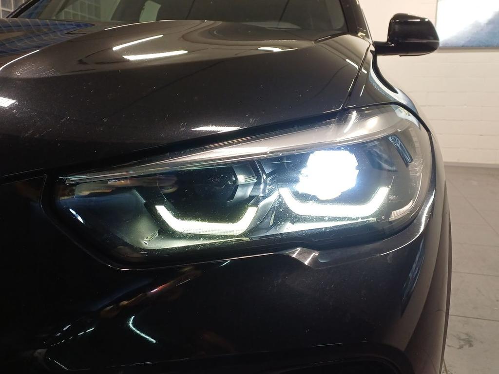 BMW X5 xdrive30d mhev 48V Msport auto