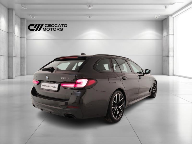 BMW Serie 5 530d Touring mhev 48V xdrive Msport auto