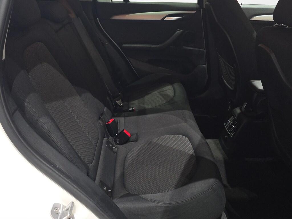 BMW X1 sdrive18d Advantage