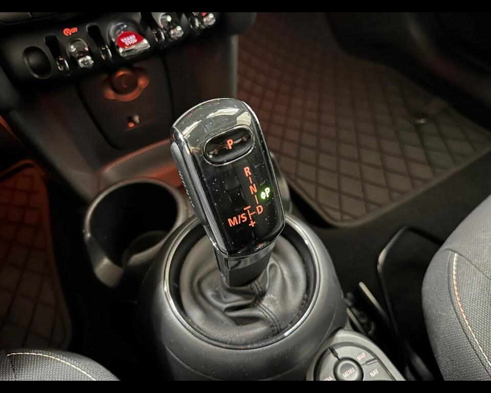 Mini Cooper 1.5 TwinPower Turbo Cooper Hype DCT