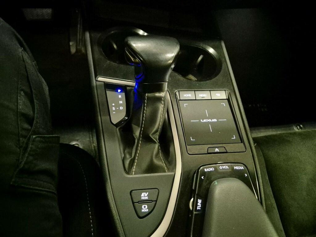 Lexus UX 250h Executive 2wd cvt my20