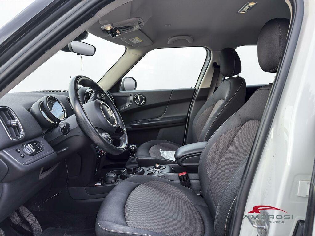 Mini One Countryman 1.5 One Hype