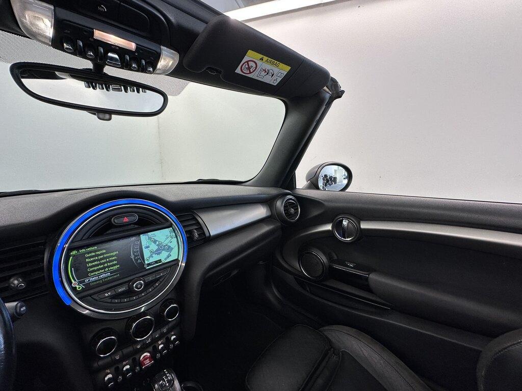 Mini Cooper D Cabrio 1.5 Cooper D Hype Auto
