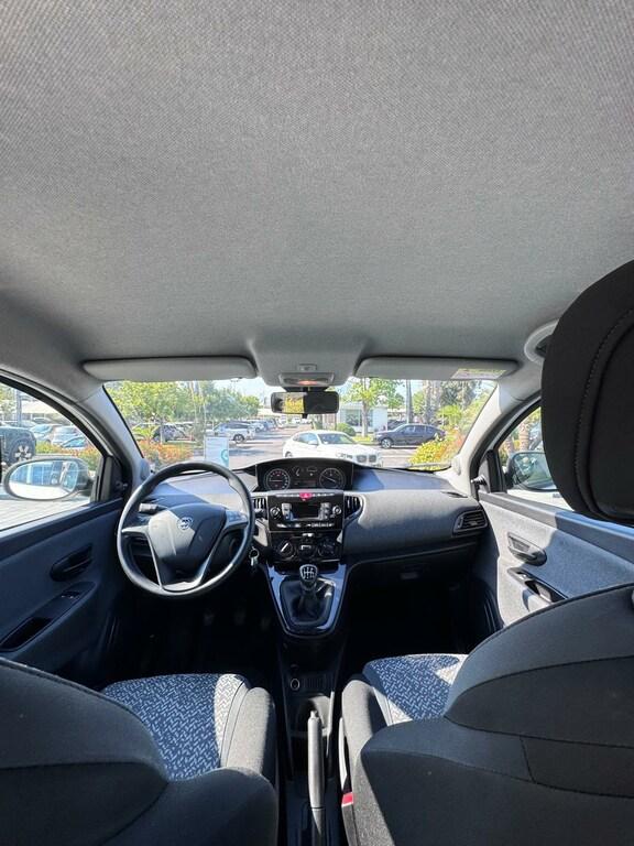 Lancia Ypsilon 1.0 hybrid Silver s&s 70cv