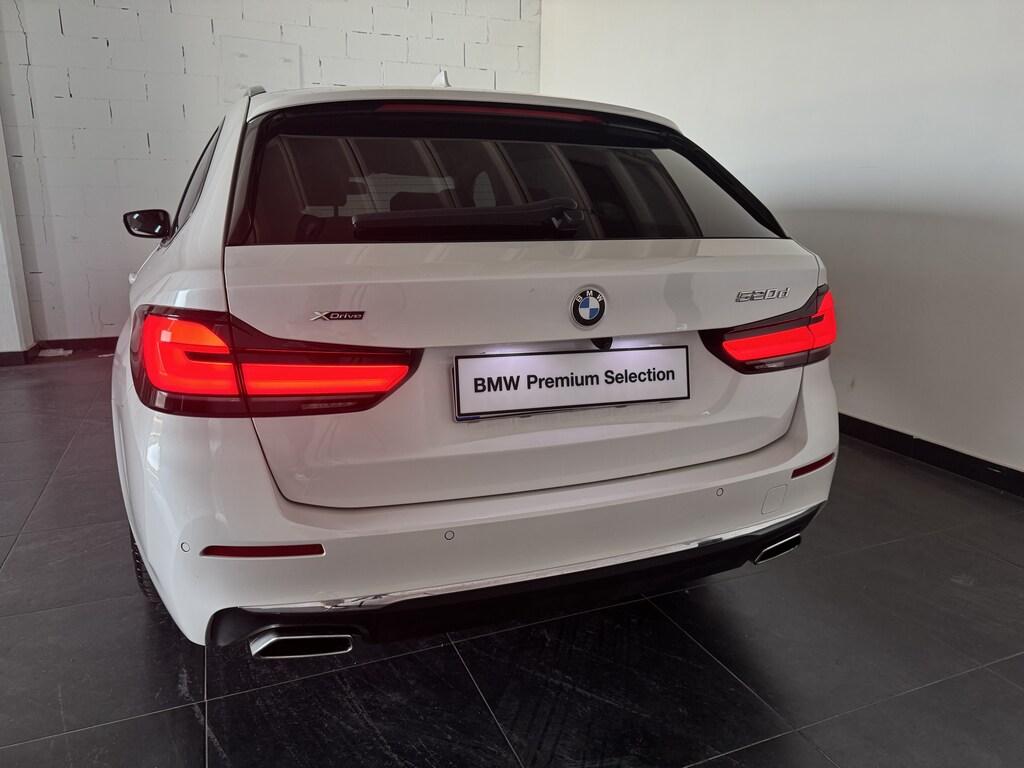 BMW Serie 5 520d Touring mhev 48V xdrive Luxury auto