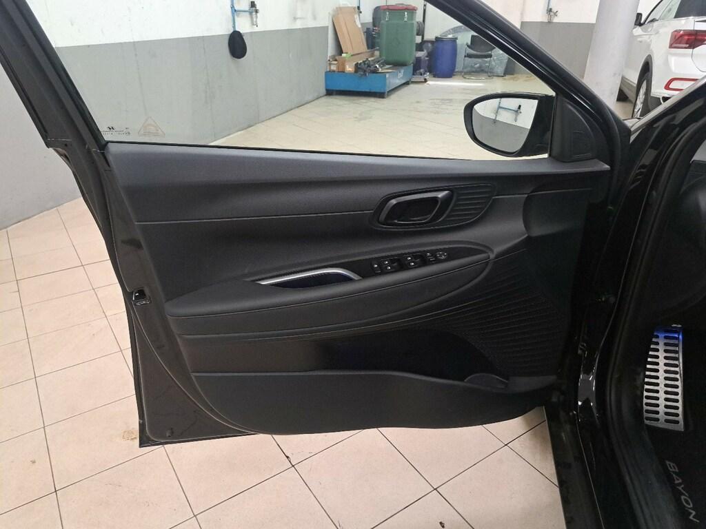 Hyundai Bayon 1.0 t-gdi 48V Xline Led Pack imt