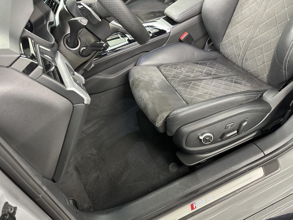 Audi RS4 Avant Avant 2.9 tfsi quattro 450cv tiptronic