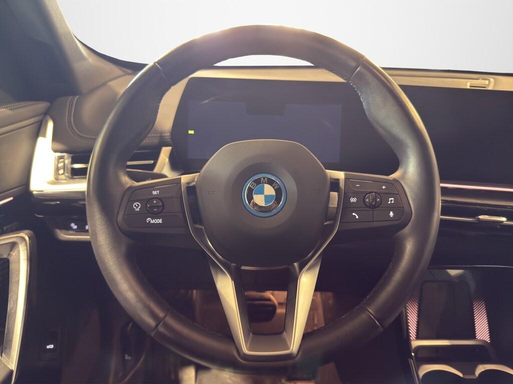 BMW iX1 edrive 20 X-Line