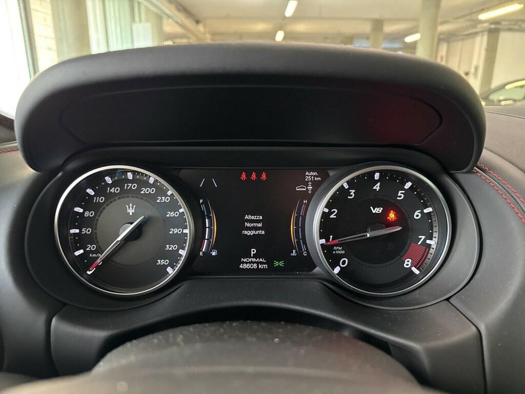 Maserati Levante 3.8 V8 Trofeo 580cv auto