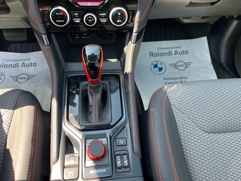 Subaru Forester 2.0i e-boxer 4dventure lineartronic