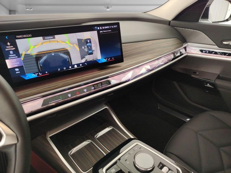 BMW Serie 7 i7 xdrive60