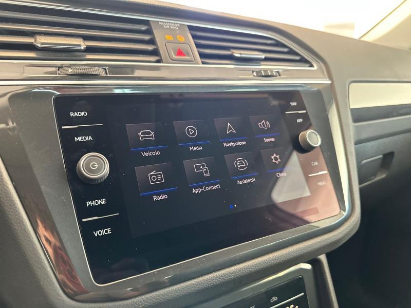 Volkswagen Tiguan 2.0 tdi scr Elegance 150cv dsg