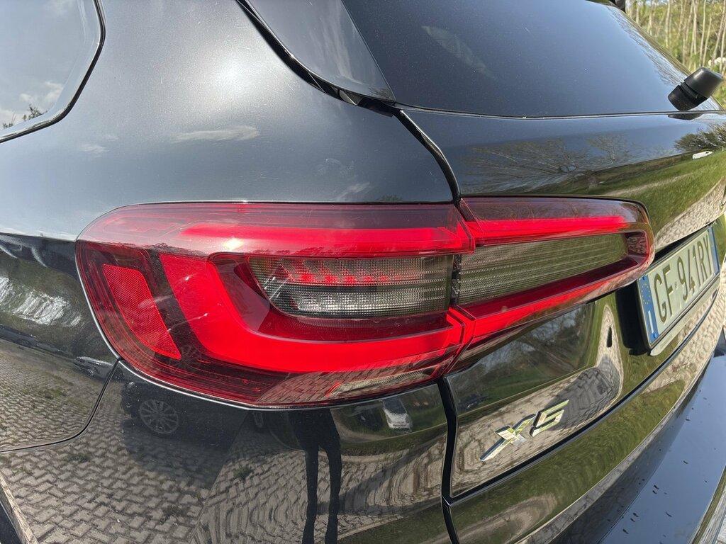 BMW X5 xdrive40d mhev 48V Msport auto