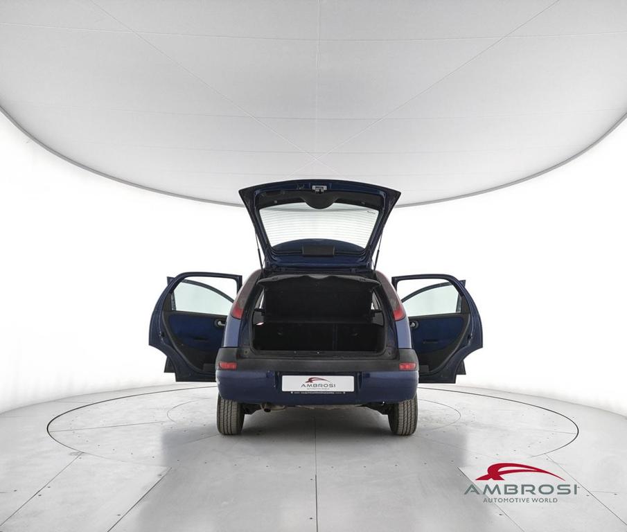 Opel Corsa 1.7 di Club (base) 5p