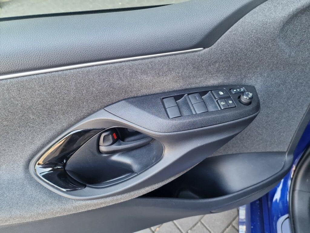 Toyota Yaris 1.5 hybrid Lounge